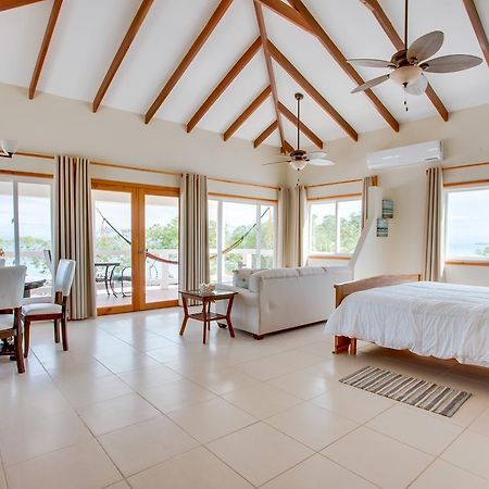 Coco Plum All Inclusive Resort Dangriga Exteriör bild