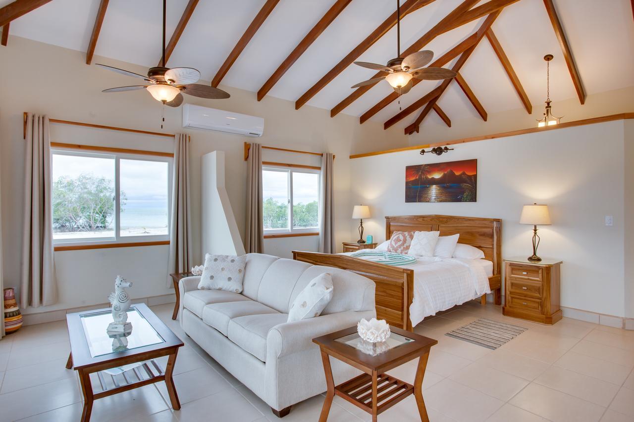 Coco Plum All Inclusive Resort Dangriga Exteriör bild